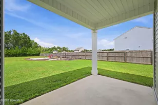 804 Lenox Dr, Holly Ridge, NC 28445 - Photo 10