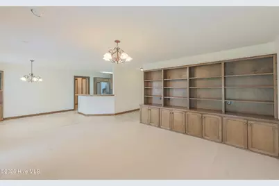 215 S Johnson Street, Beulaville, NC 28518 - Photo 4