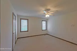215 S Johnson St, Beulaville, NC 28518 - Photo 26