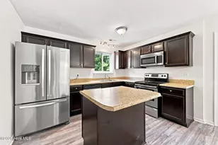 621 Walden Pl, Jacksonville, NC 28546 - Photo 18