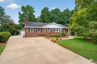 63 White Oak Dr, Smithfield, NC 27577 - Photo 1