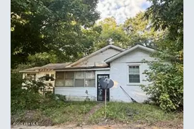 1000 Bryan Avenue, Scotland Neck, NC 27874 - Photo 4
