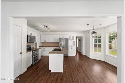 1112 Huff Drive, Jacksonville, NC 28546 - Photo 12