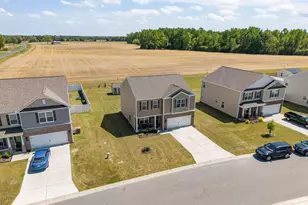4413 Marthas Vlg Ln, Ayden, NC 28513 - Photo 52