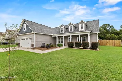 115 Pembury Way, Richlands, NC 28574 - Photo 2