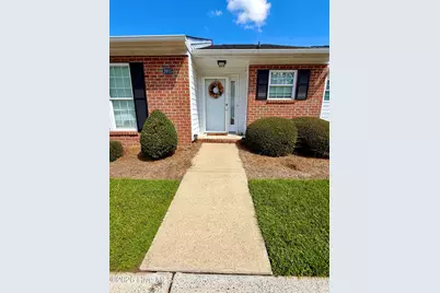 3105 Fox Run Drive, Kinston, NC 28504 - Photo 2