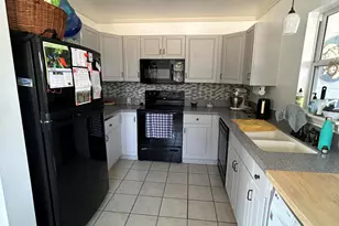 8811 Janell Ct, Emerald Isle, NC 28594 - Photo 6