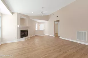 424 Commerce Ave, Morehead City, NC 28557 - Photo 6