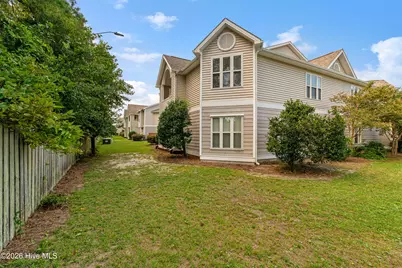 424 Commerce Avenue #D, Bridgewood Condos, Morehead City, NC 28557 - Photo 34