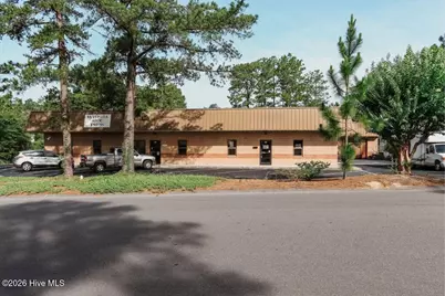 173 Davis Street, Southern Pines, NC 28387 - Photo 2