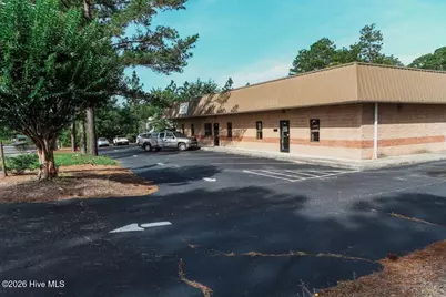 173 Davis Street, Southern Pines, NC 28387 - Photo 4