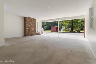 353 Gibson Dairy Rd, Elizabethtown, NC 28337 - Photo 6