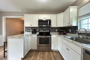 152 Horse Shoe Bend, Jacksonville, NC 28546 - Photo 24