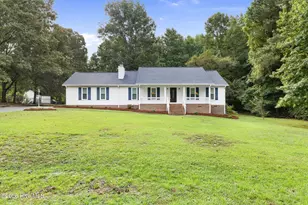 122 N Pointe Dr, Goldsboro, NC 27530 - Photo 2