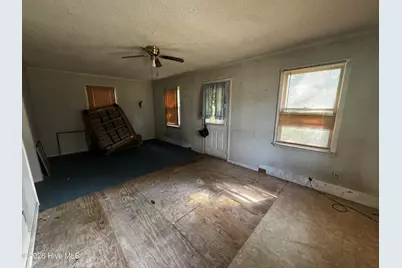 306 S Broad Street, Robersonville, NC 27871 - Photo 2