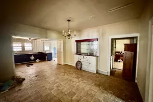 306 S Broad St, Robersonville, NC 27871 - Photo 10
