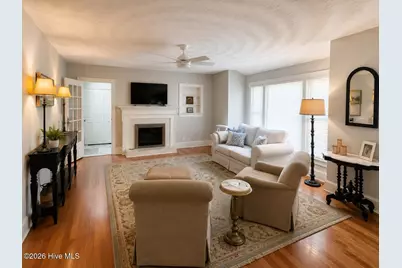 913 N Colony Avenue N, Ahoskie, NC 27910 - Photo 2