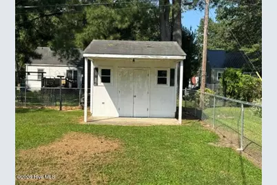 913 N Colony Avenue N, Ahoskie, NC 27910 - Photo 14