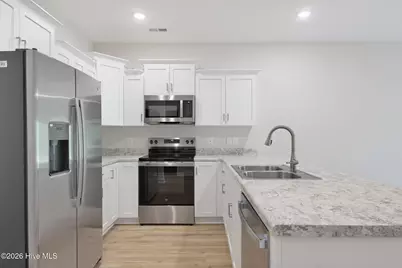 308 Coastal Reef Court, Holly Ridge, NC 28445 - Photo 4