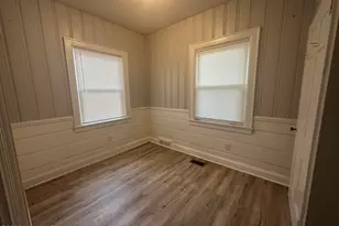 304 N 11th St, Wilmington, NC 28401 - Photo 8