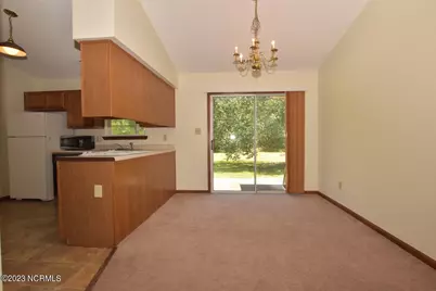 415 Oregon Trail, Hubert, NC 28539 - Photo 6