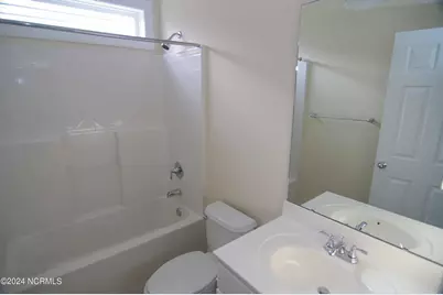 4004 Bluebill Drive, Greenville, NC 27858 - Photo 10