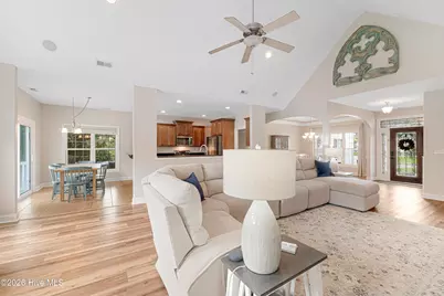 412 Waverly Court, Newport, NC 28570 - Photo 8