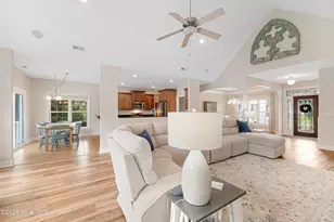 412 Waverly Ct, Newport, NC 28570 - Photo 8