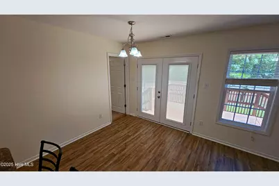 100 Constitution Avenue, Jacksonville, NC 28540 - Photo 6