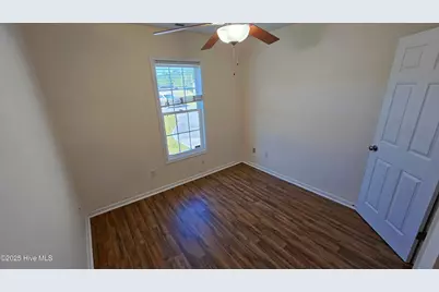 100 Constitution Avenue, Jacksonville, NC 28540 - Photo 22