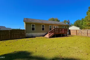 100 Constitution Ave, Jacksonville, NC 28540 - Photo 26