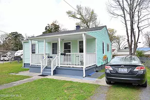 1106 Newton Dr, New Bern, NC 28560 - Photo 2