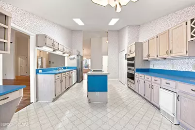 307 Augusta Court, New Bern, NC 28562 - Photo 18