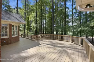 307 Augusta Ct, New Bern, NC 28562 - Photo 6