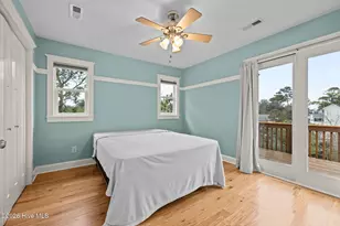 7118 Archers Creek Dr, Emerald Isle, NC 28594 - Photo 22
