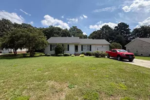 2468 Stratford Dr, La Grange, NC 28551 - Photo 2