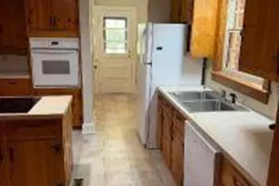 405 S Broad St, Robersonville, NC 27871 - Photo 4