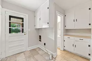 405 S Broad St, Robersonville, NC 27871 - Photo 34