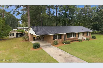 405 S Broad Street, Robersonville, NC 27871 - Photo 6