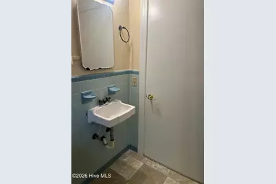 915 Greenville Boulevard SE, Greenville, NC 27834 - Photo 20