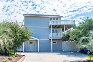 102 Gregg St, Emerald Isle, NC 28594 - Photo 2
