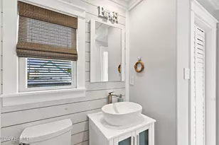 102 Gregg St, Emerald Isle, NC 28594 - Photo 12