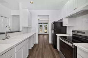 5813 Wrightsville Ave, Wilmington, NC 28403 - Photo 14