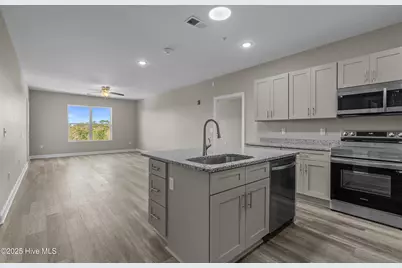 2272 Dolphin Shores Drive SW #202, Supply, NC 28462 - Photo 8