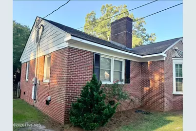 1210 Meadowood Drive, Kinston, NC 28501 - Photo 4