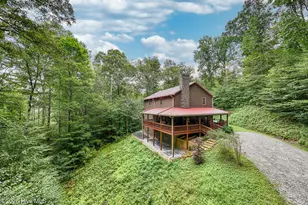 89 Wilderness Dr, Hayesville, NC 28904 - Photo 2
