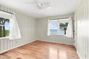 5104 Bogue Sound Dr, Emerald Isle, NC 28594 - Photo 32
