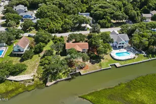 5104 Bogue Sound Dr, Emerald Isle, NC 28594 - Photo 42