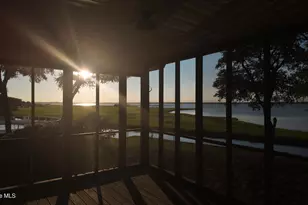 5104 Bogue Sound Dr, Emerald Isle, NC 28594 - Photo 6