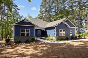 107 Devonshire Ave W, Seven Lakes, NC 27376 - Photo 2